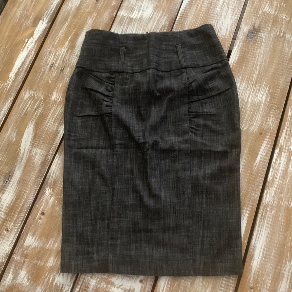 Grey dress up skirt